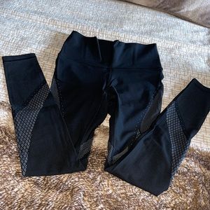 NEW- Lululemon high waisted leggings